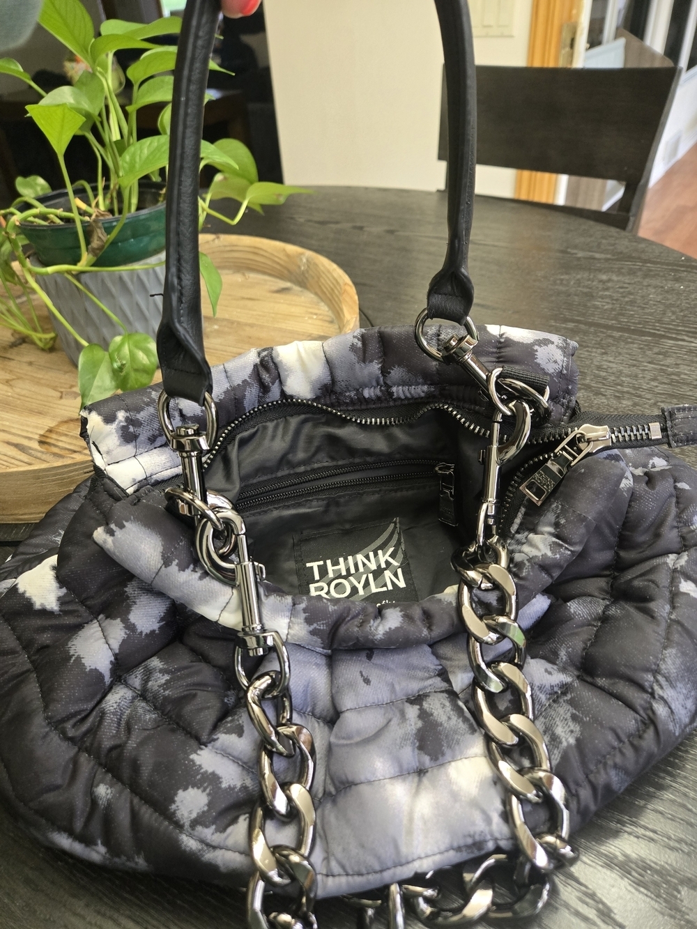 Think Royln Life On The Fly Black White Tie Dye Quilted Puffer Shoulder Bag - Picture 4 of 7